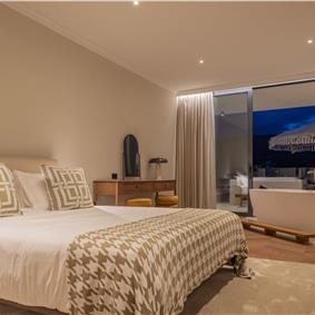Selection of 5 bedroom seafront villas with heated pool on Ciovo near Trogir, sleeps 10